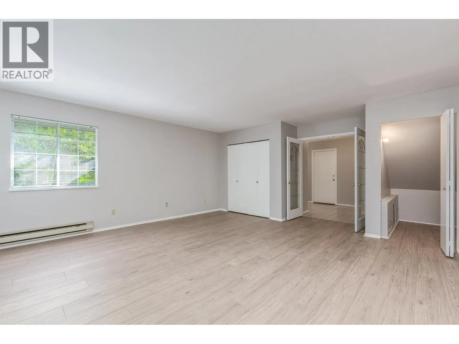 150 1386 LINCOLN DRIVE