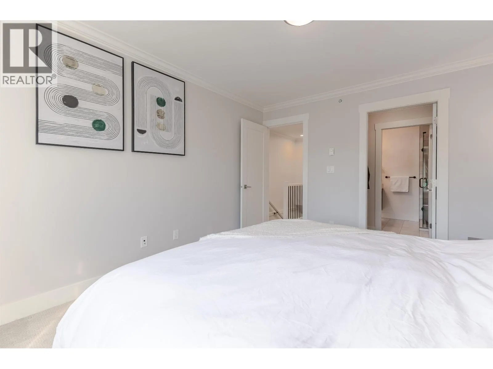 17 10151 240TH STREET