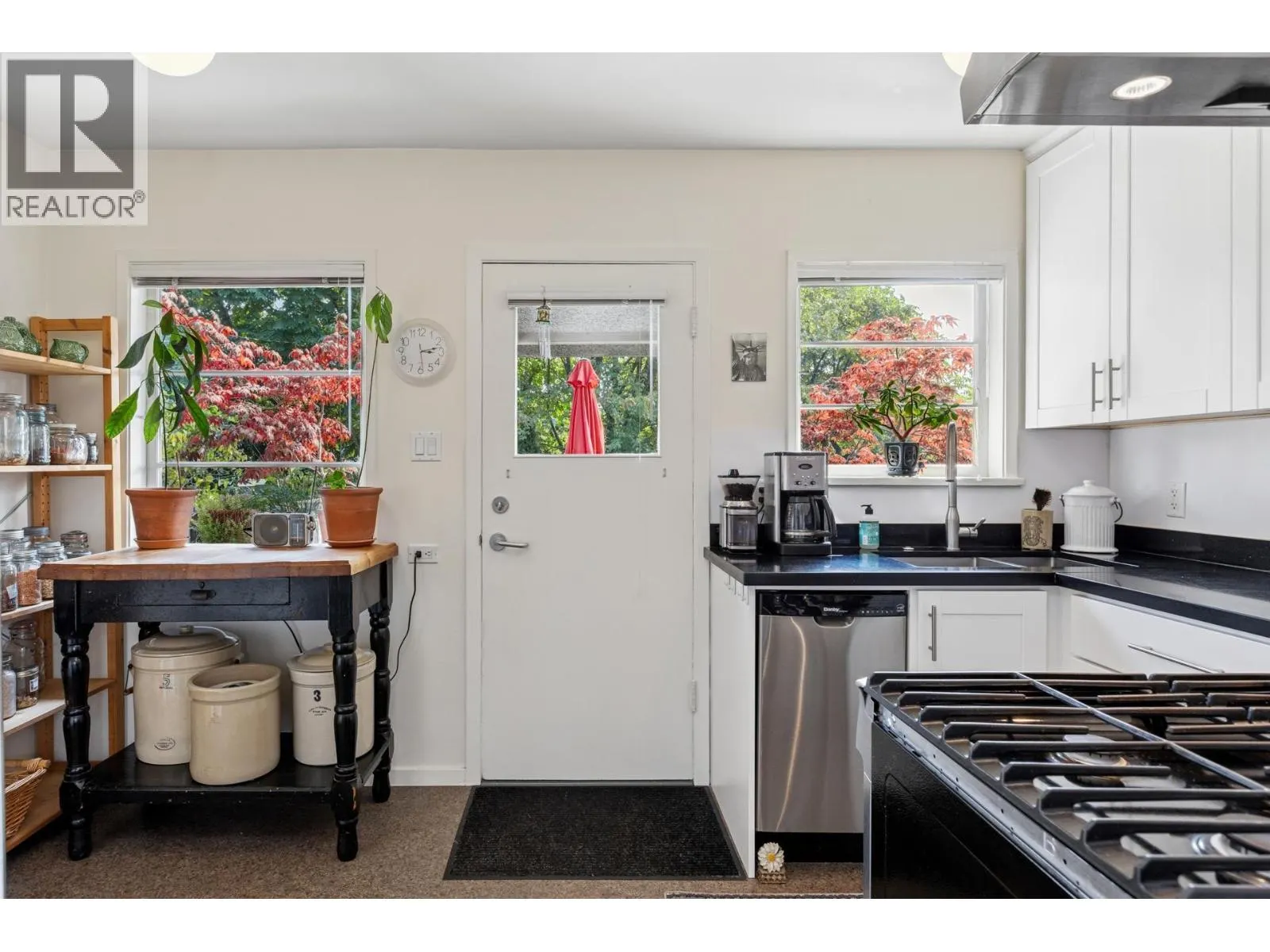 415 W 26TH STREET