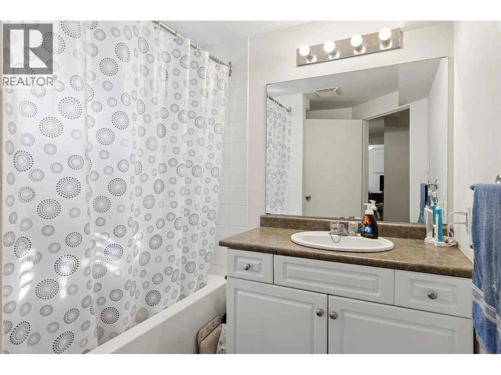 415 W 26TH STREET