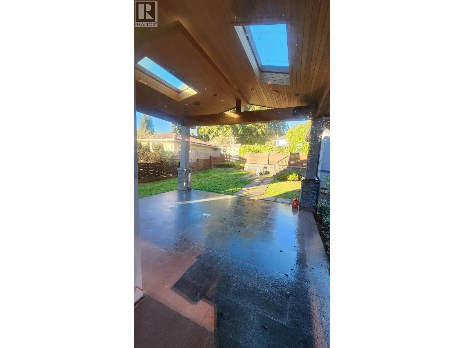1407 HAYWOOD AVENUE