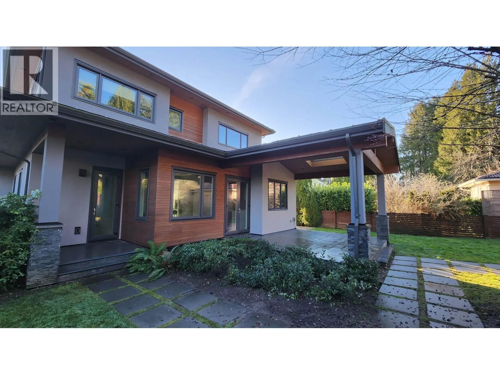 1407 HAYWOOD AVENUE
