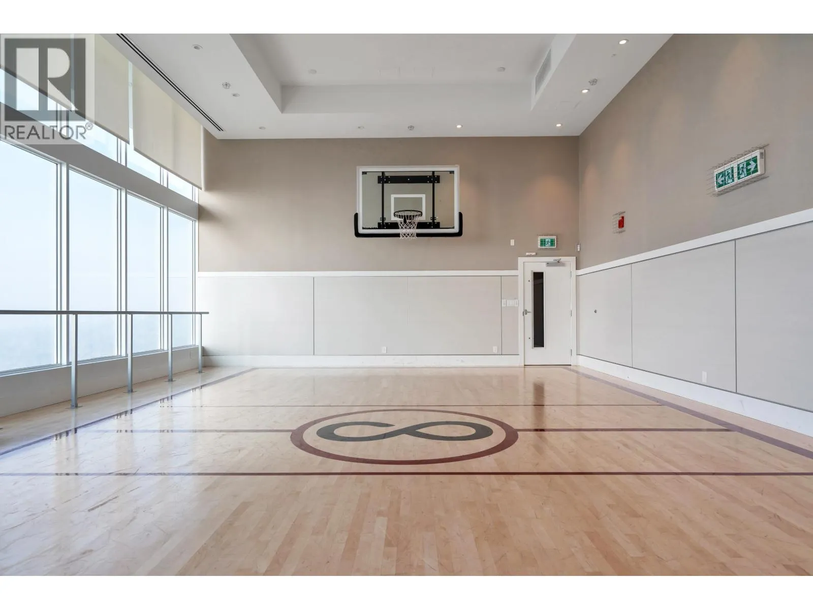 3806 567 CLARKE ROAD