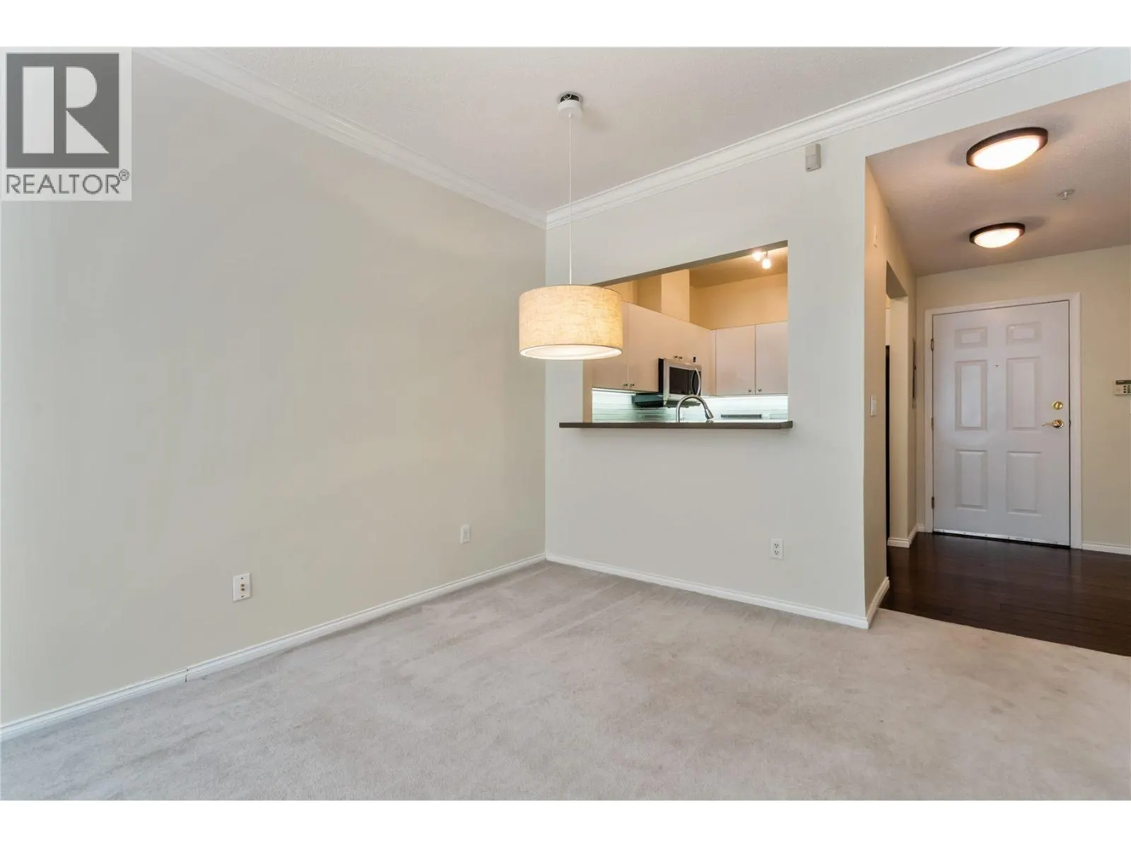 130 5888 DOVER CRESCENT