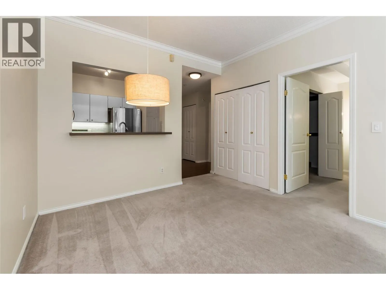 130 5888 DOVER CRESCENT