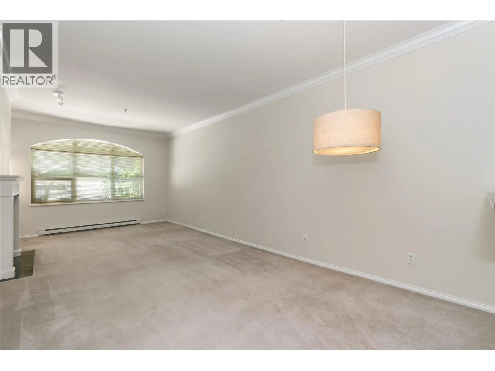 130 5888 DOVER CRESCENT