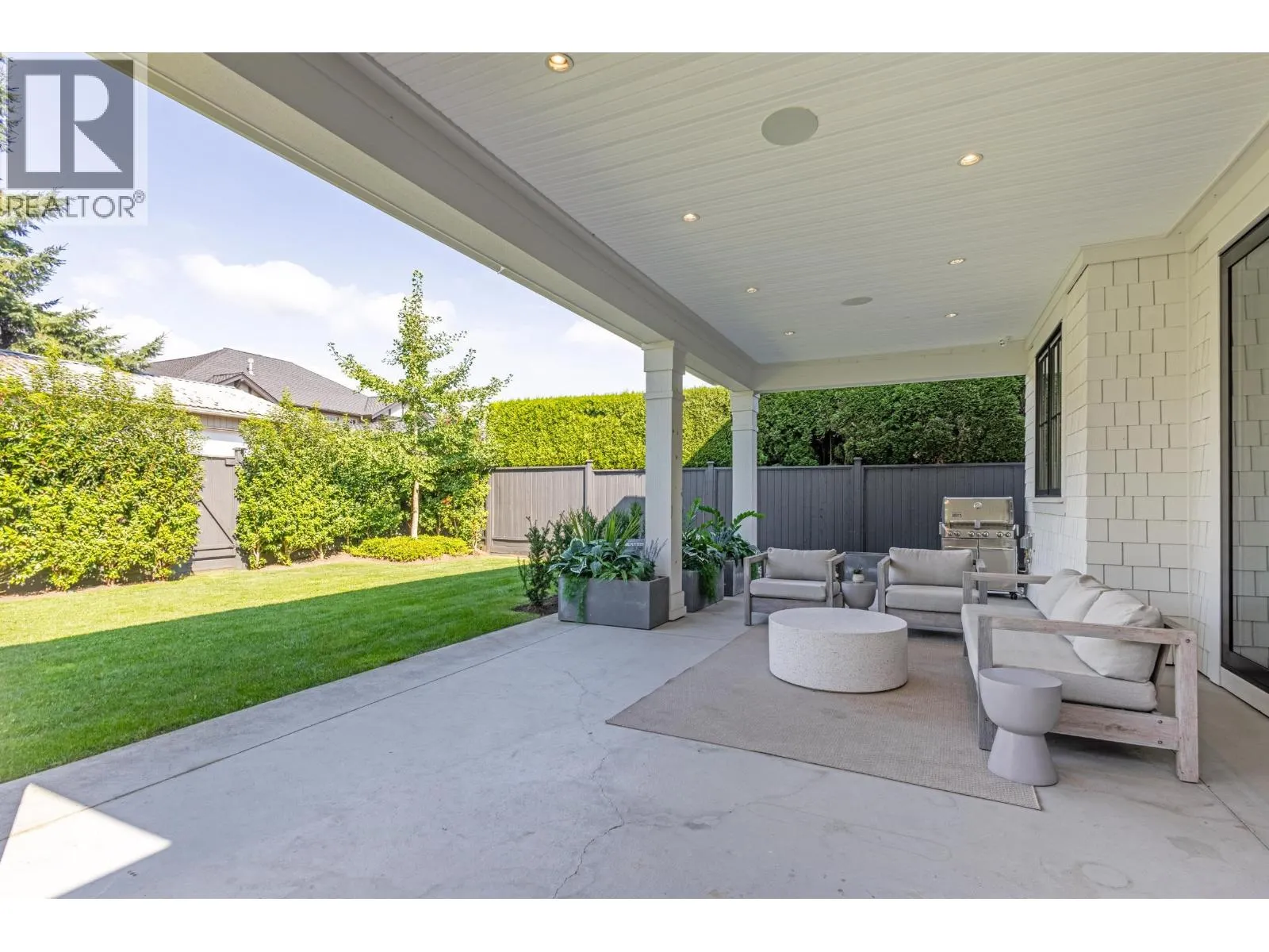 1115 COTTONWOOD AVENUE