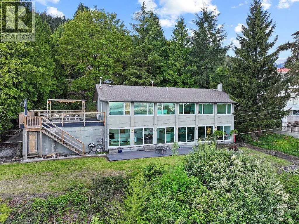 1040 CRESTLINE ROAD