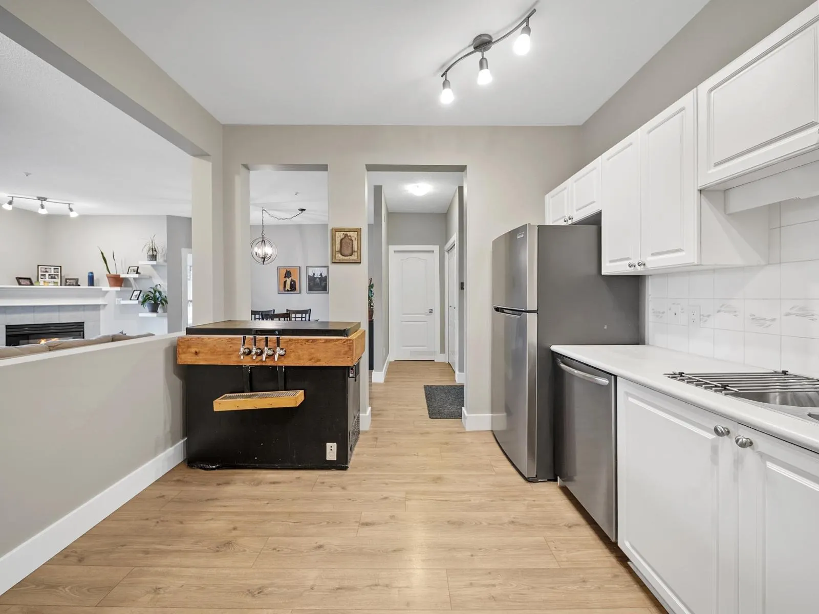 313 20897 57 AVENUE