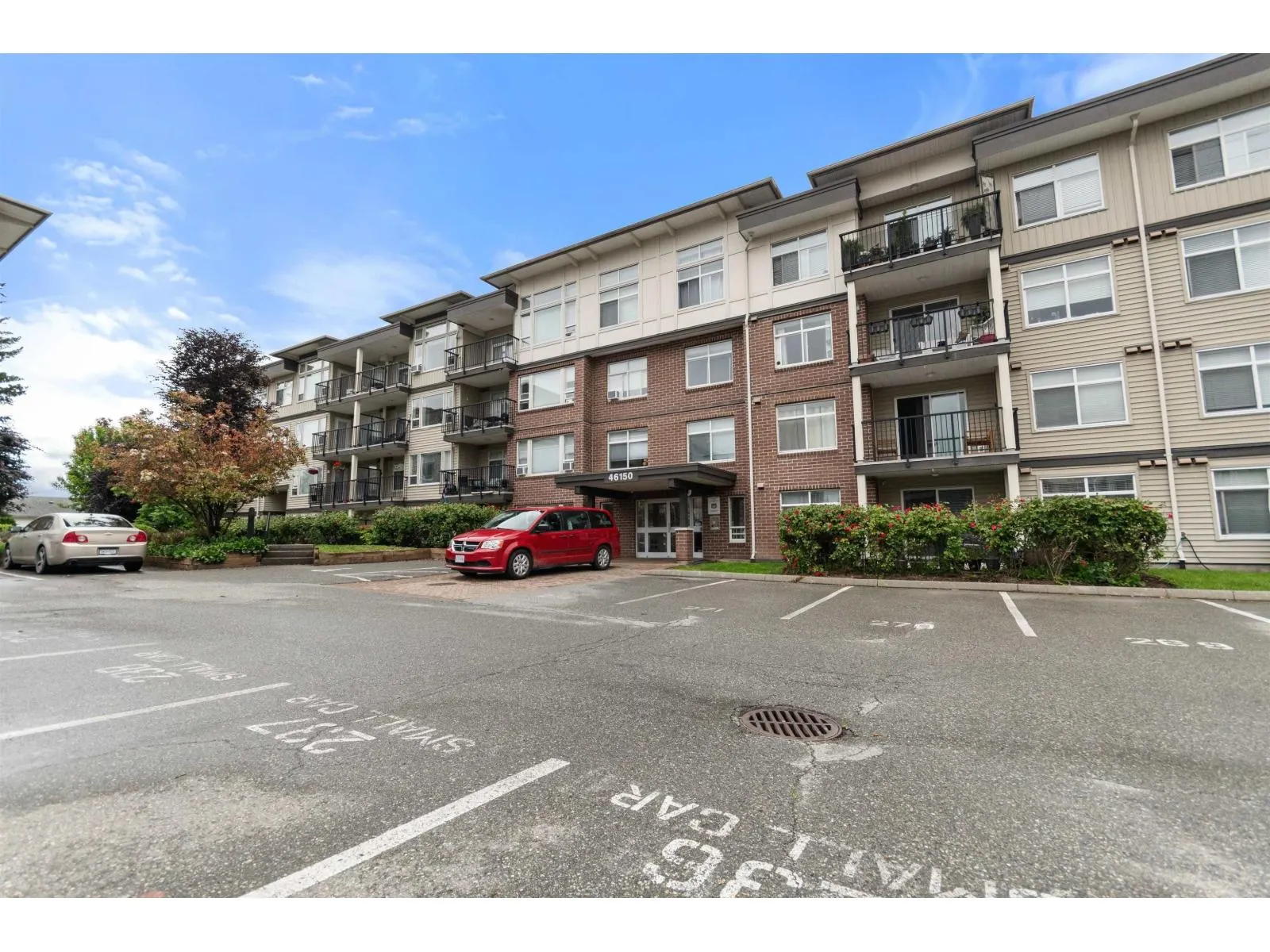 212 46150 BOLE AVENUE|Chilliwack Proper East