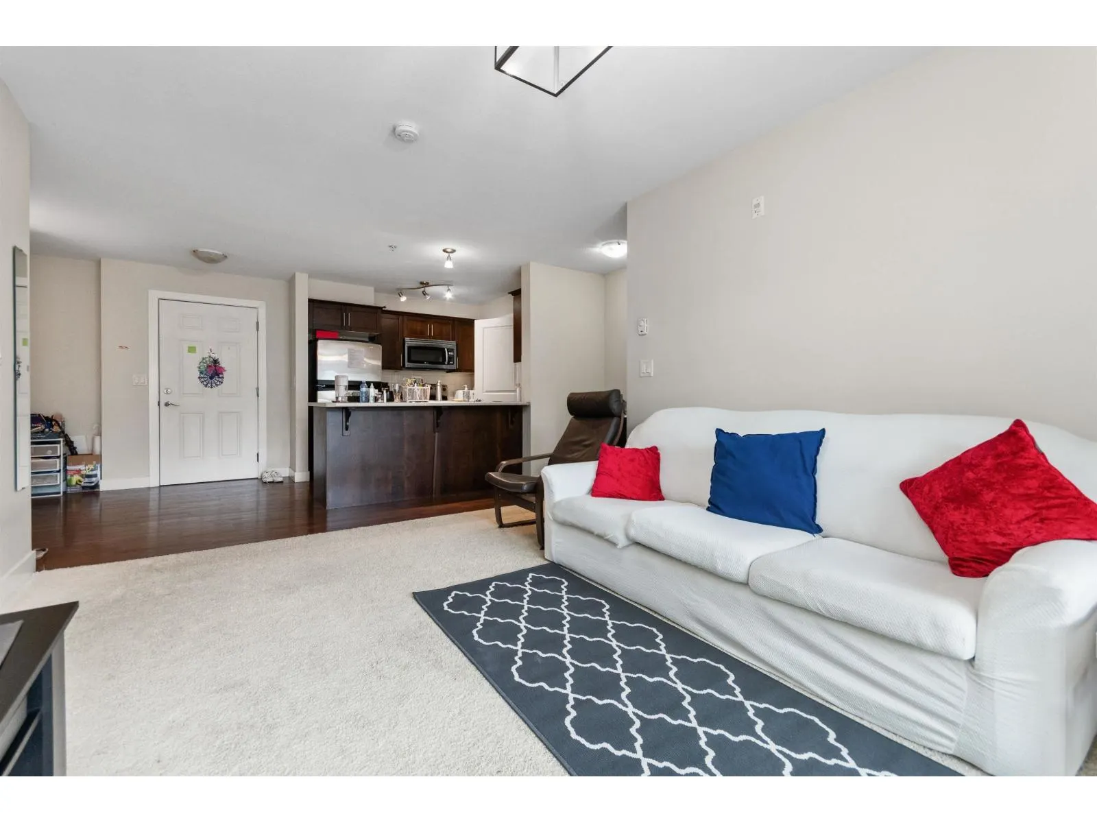 212 46150 BOLE AVENUE|Chilliwack Proper East