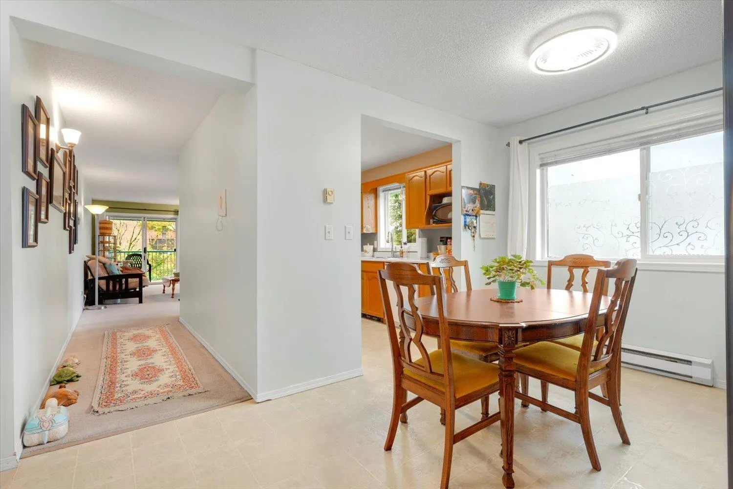 303 9006 EDWARD STREET|Chilliwack Proper West