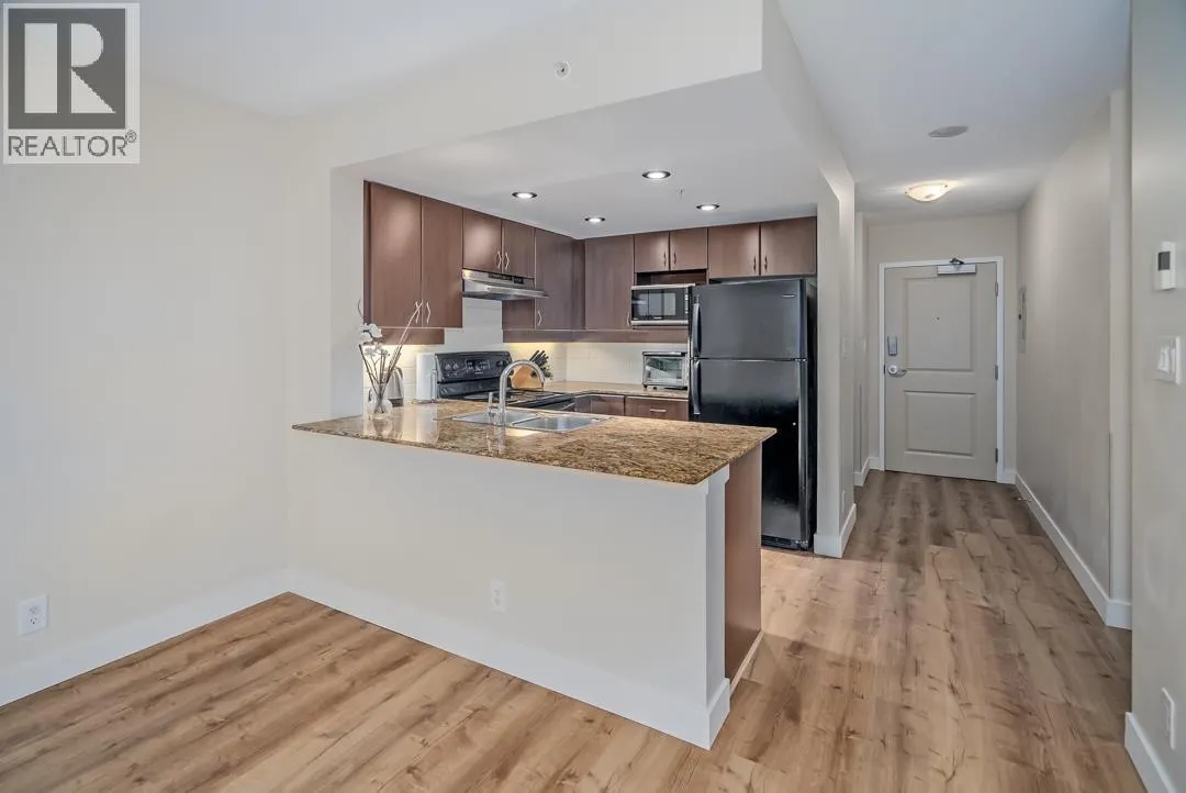 509 9262 UNIVERSITY CRESCENT