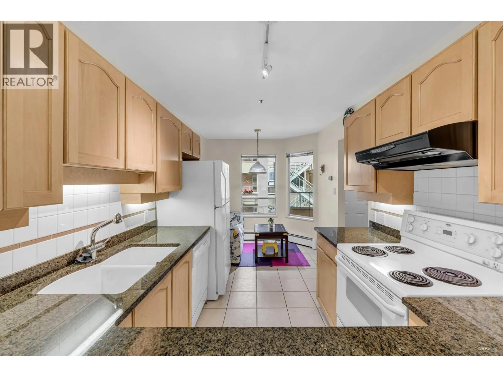 221 7251 MINORU BOULEVARD