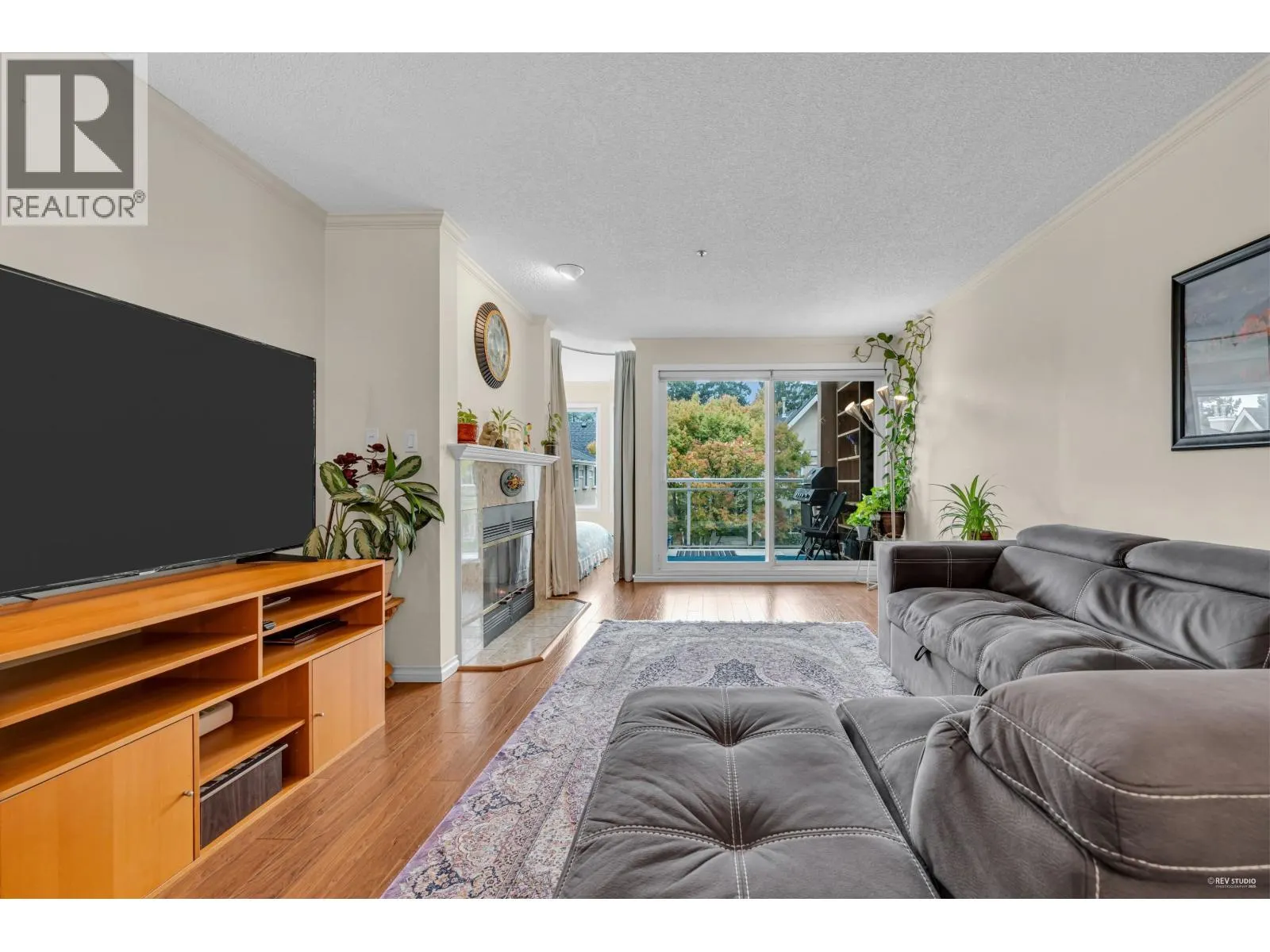 221 7251 MINORU BOULEVARD