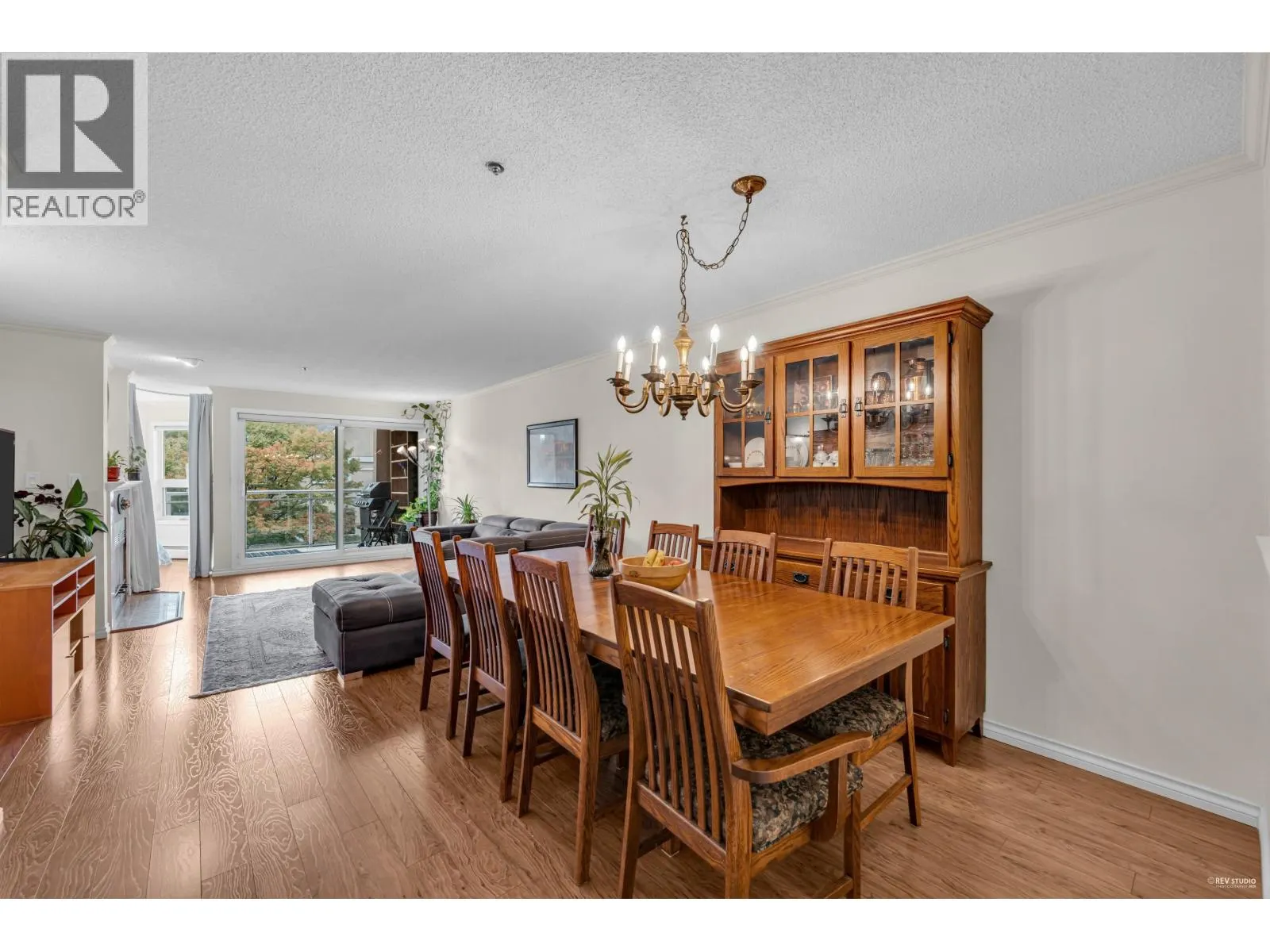 221 7251 MINORU BOULEVARD