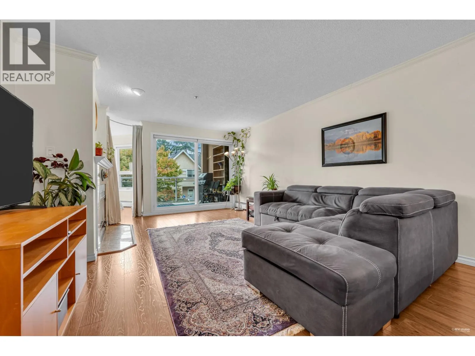 221 7251 MINORU BOULEVARD