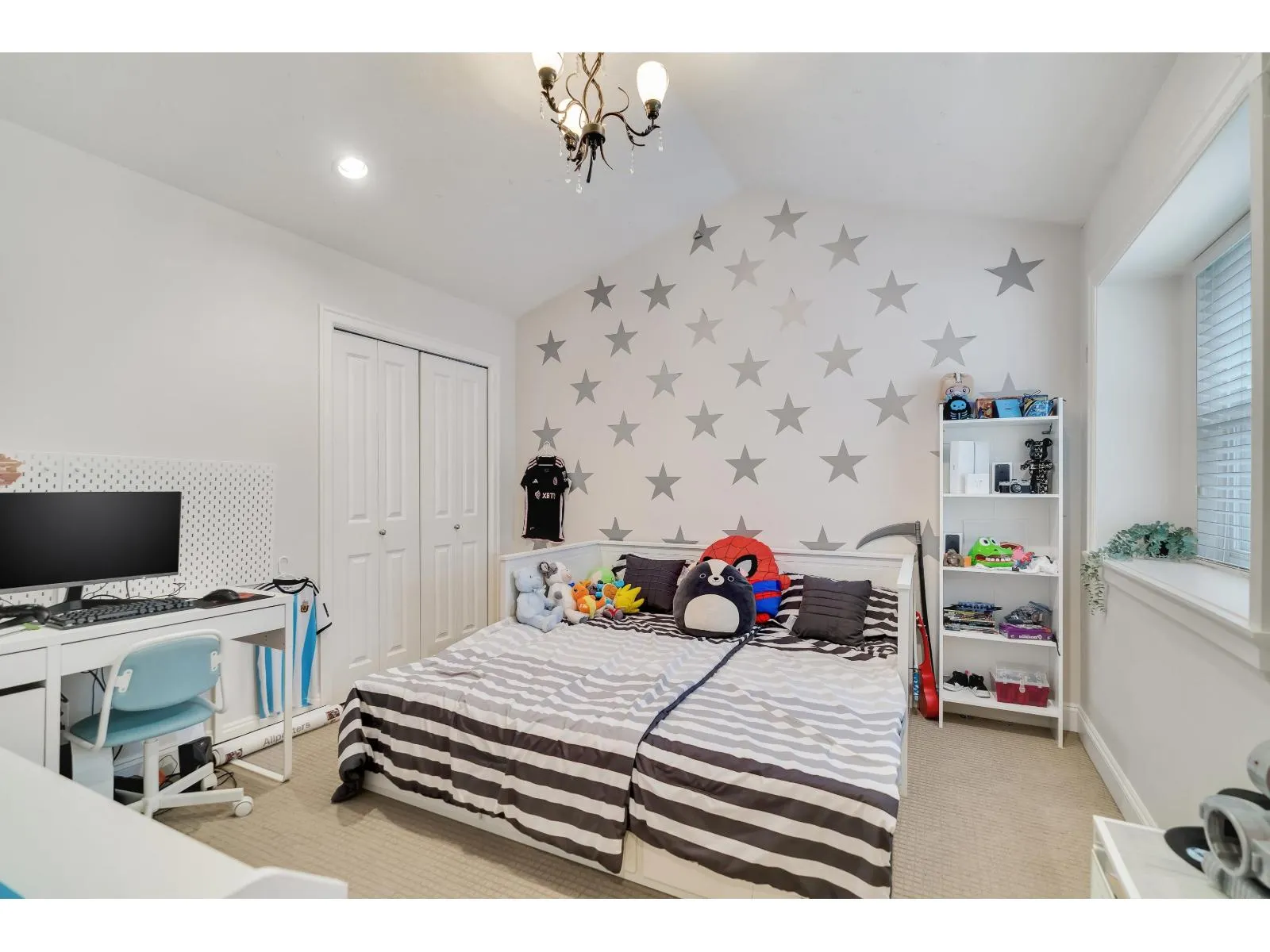 15083 58A AVENUE