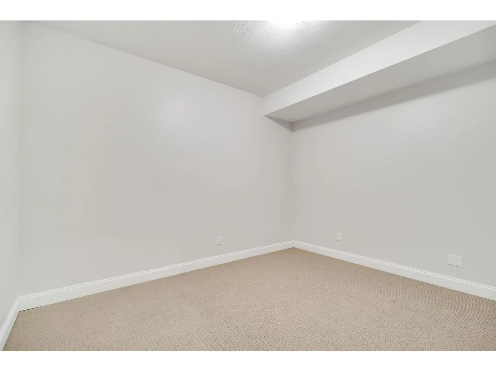 15083 58A AVENUE