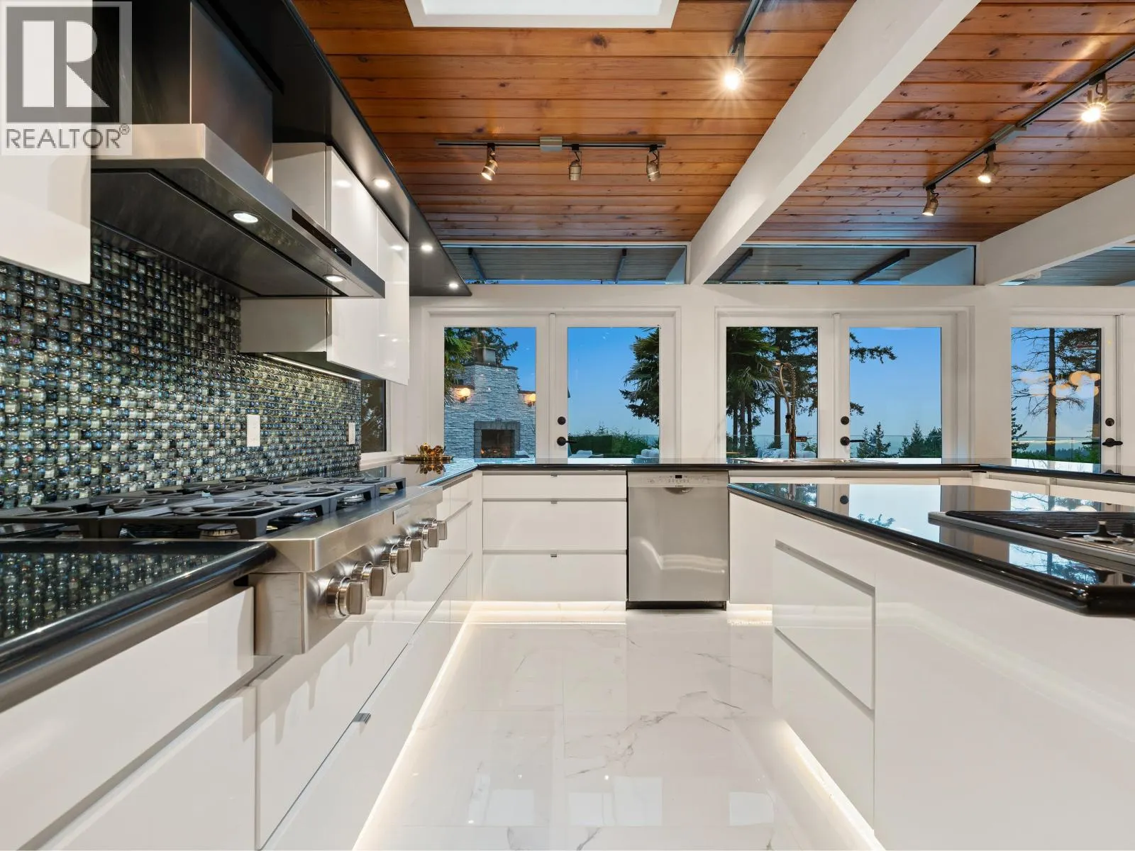 4514 WOODGREEN DRIVE