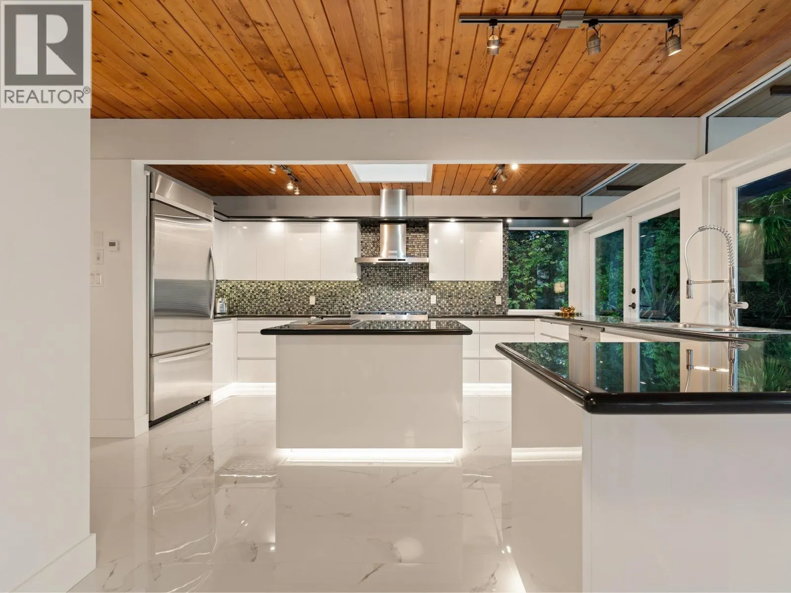 4514 WOODGREEN DRIVE