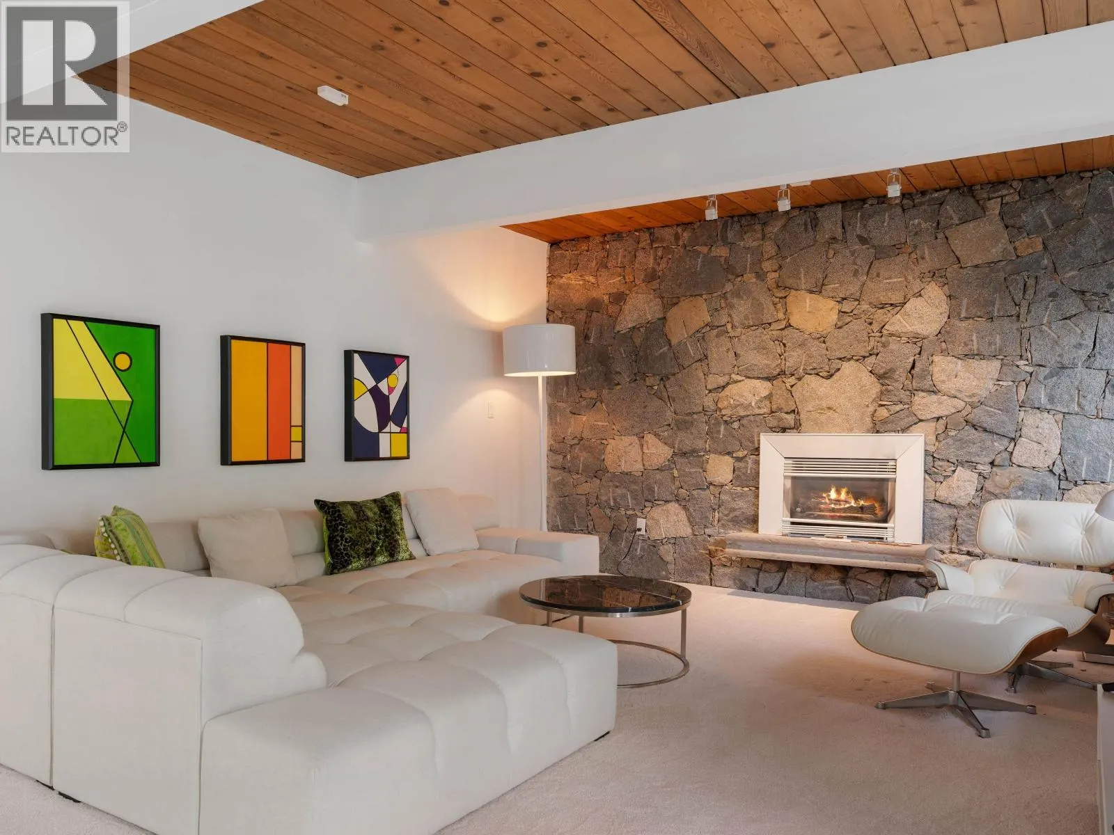4514 WOODGREEN DRIVE