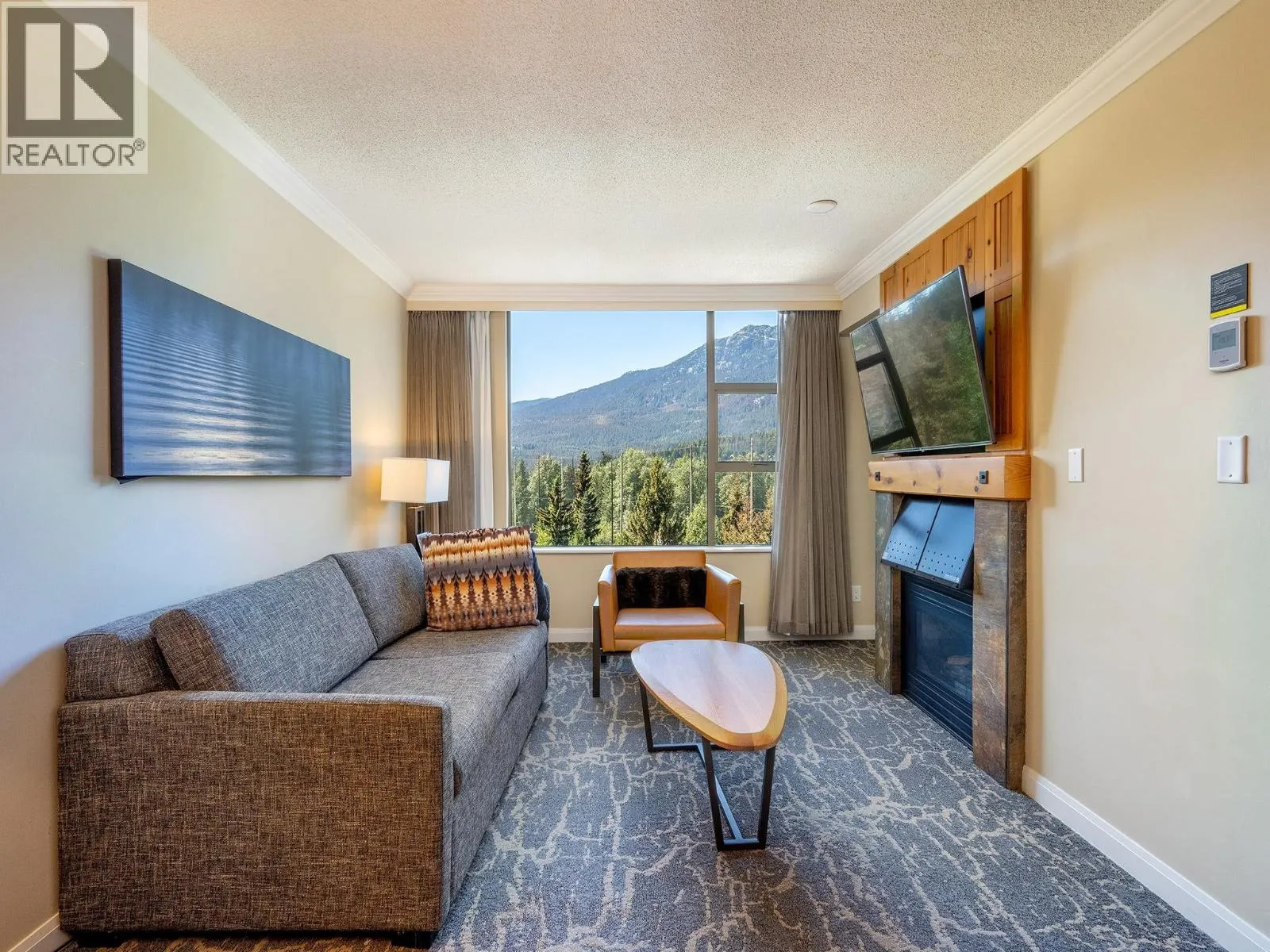661 4090 WHISTLER WAY