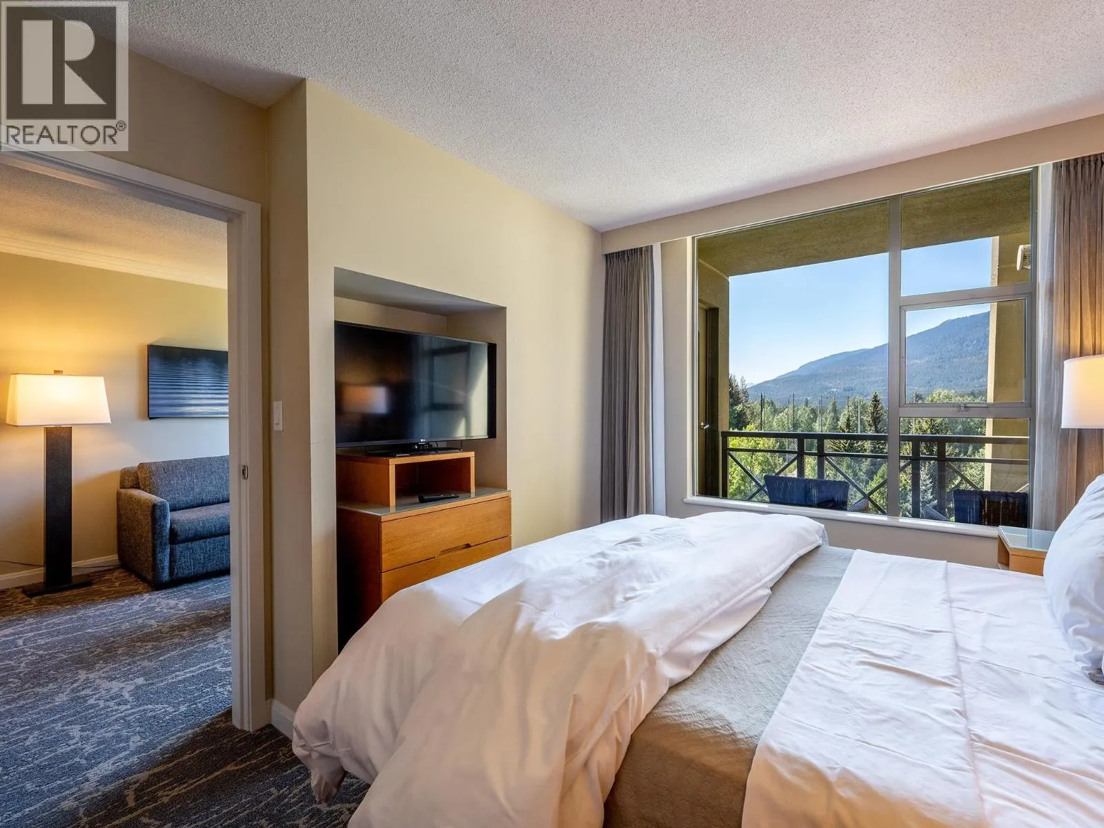 661 4090 WHISTLER WAY