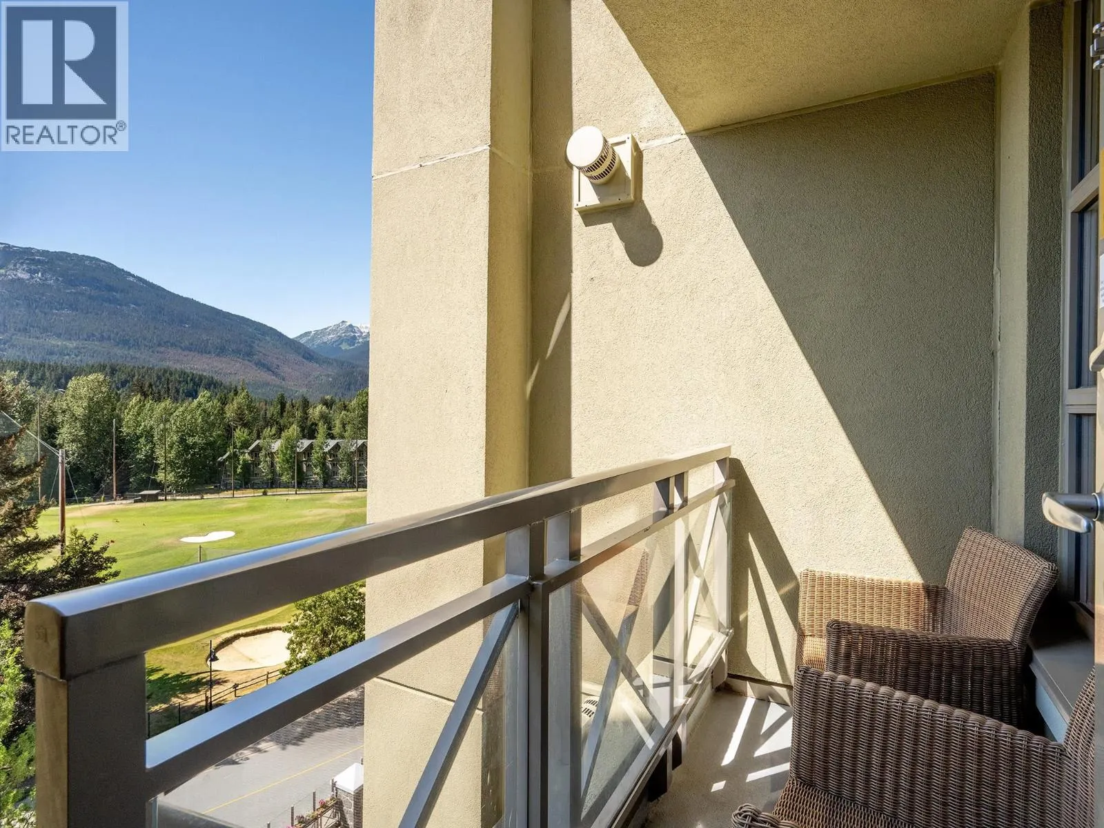 661 4090 WHISTLER WAY