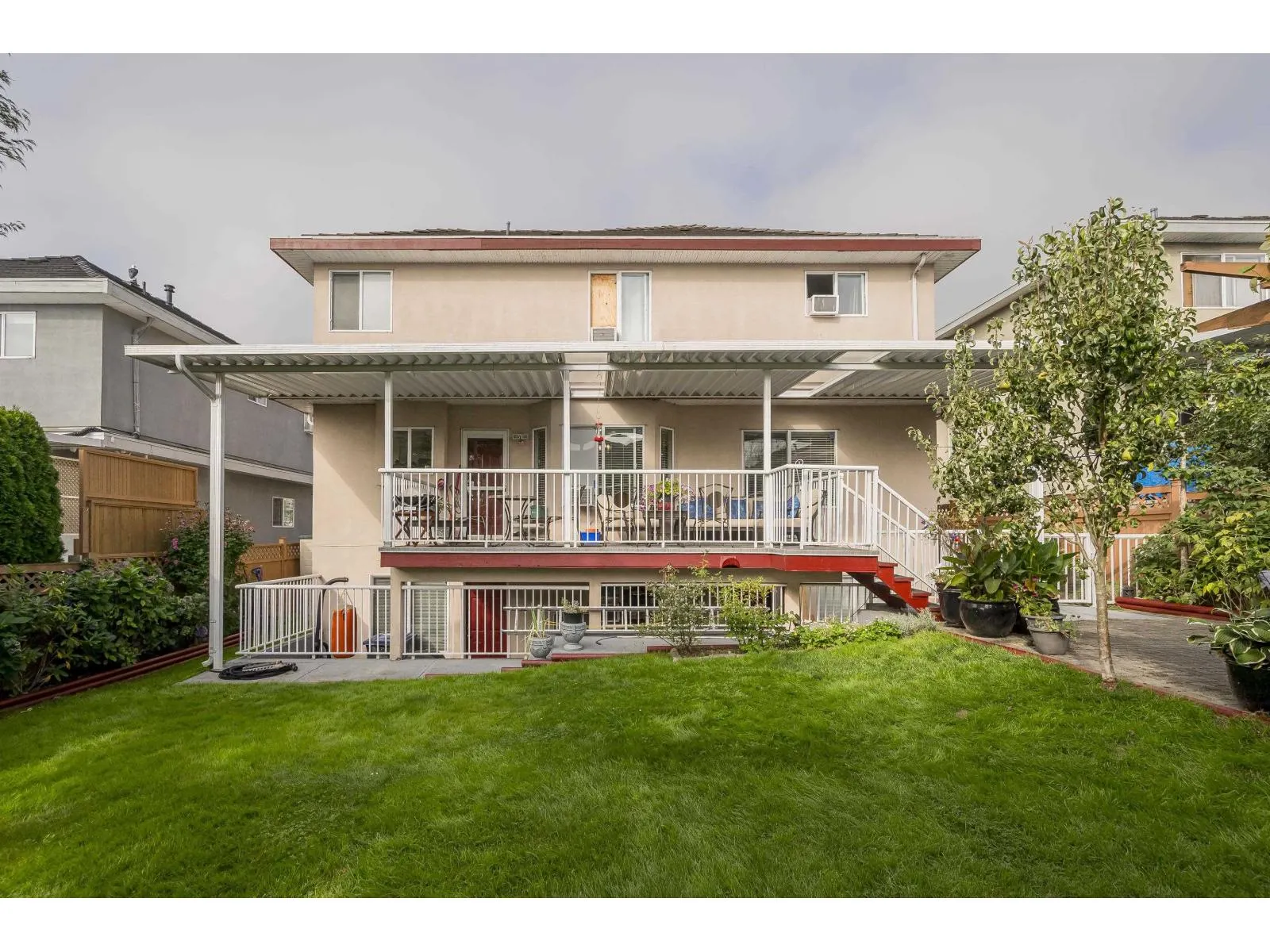 6758 150 STREET