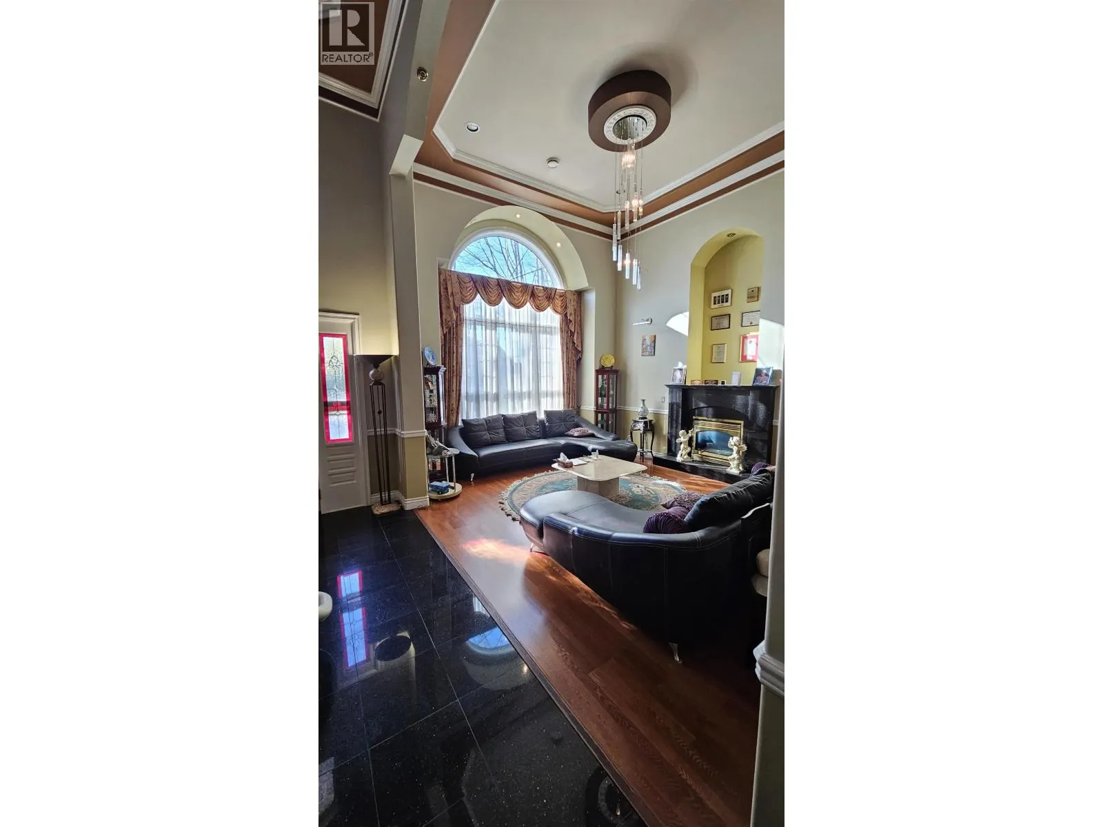 10251 CAITHCART ROAD