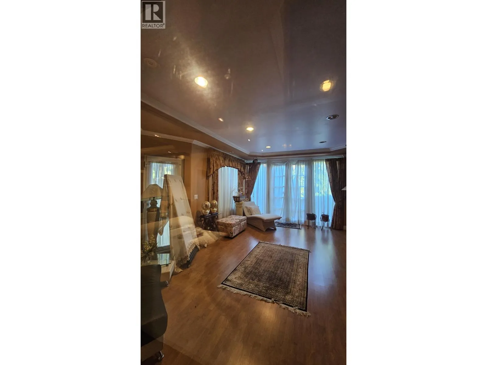 10251 CAITHCART ROAD