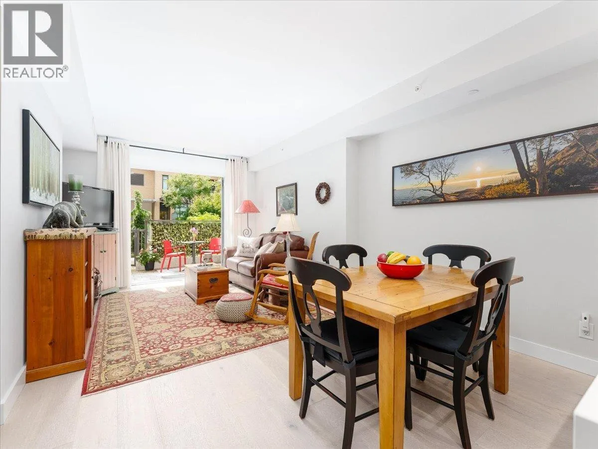 101 2738 LIBRARY LANE