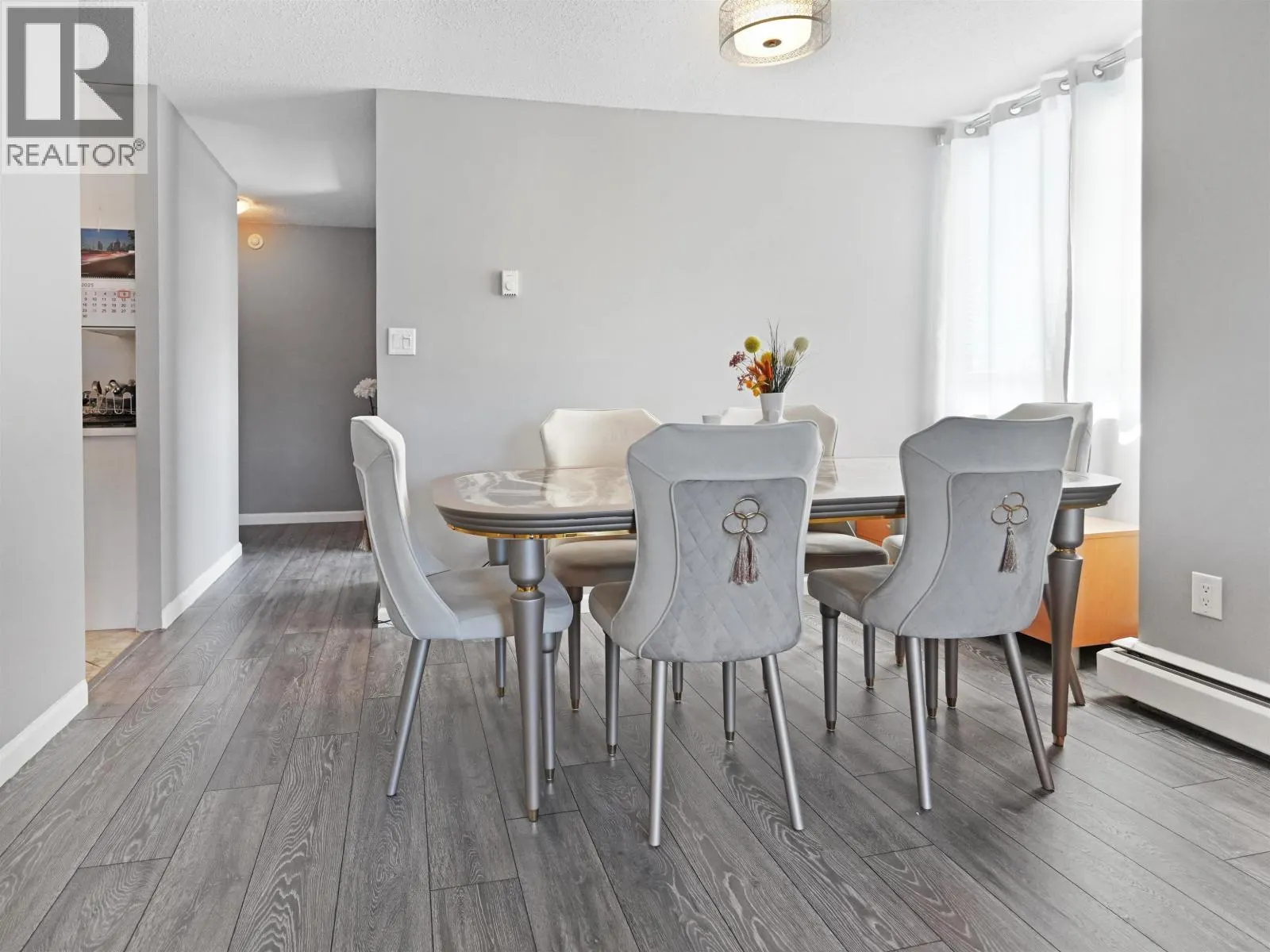 1605 3737 BARTLETT COURT