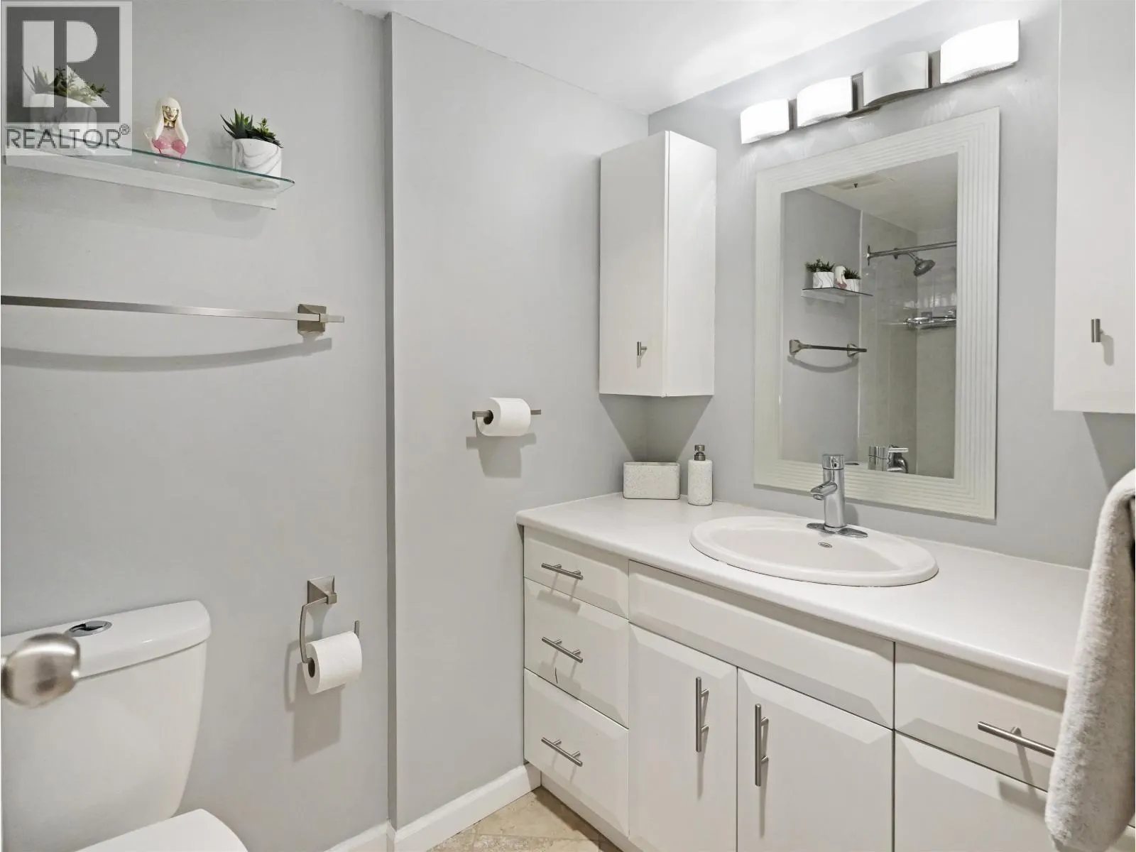 1605 3737 BARTLETT COURT