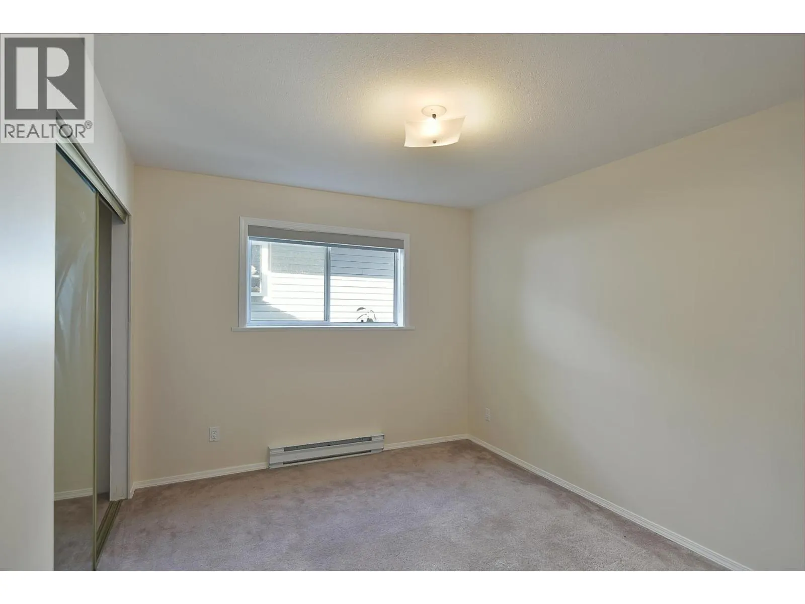 808 BAYVIEW HEIGHTS ROAD
