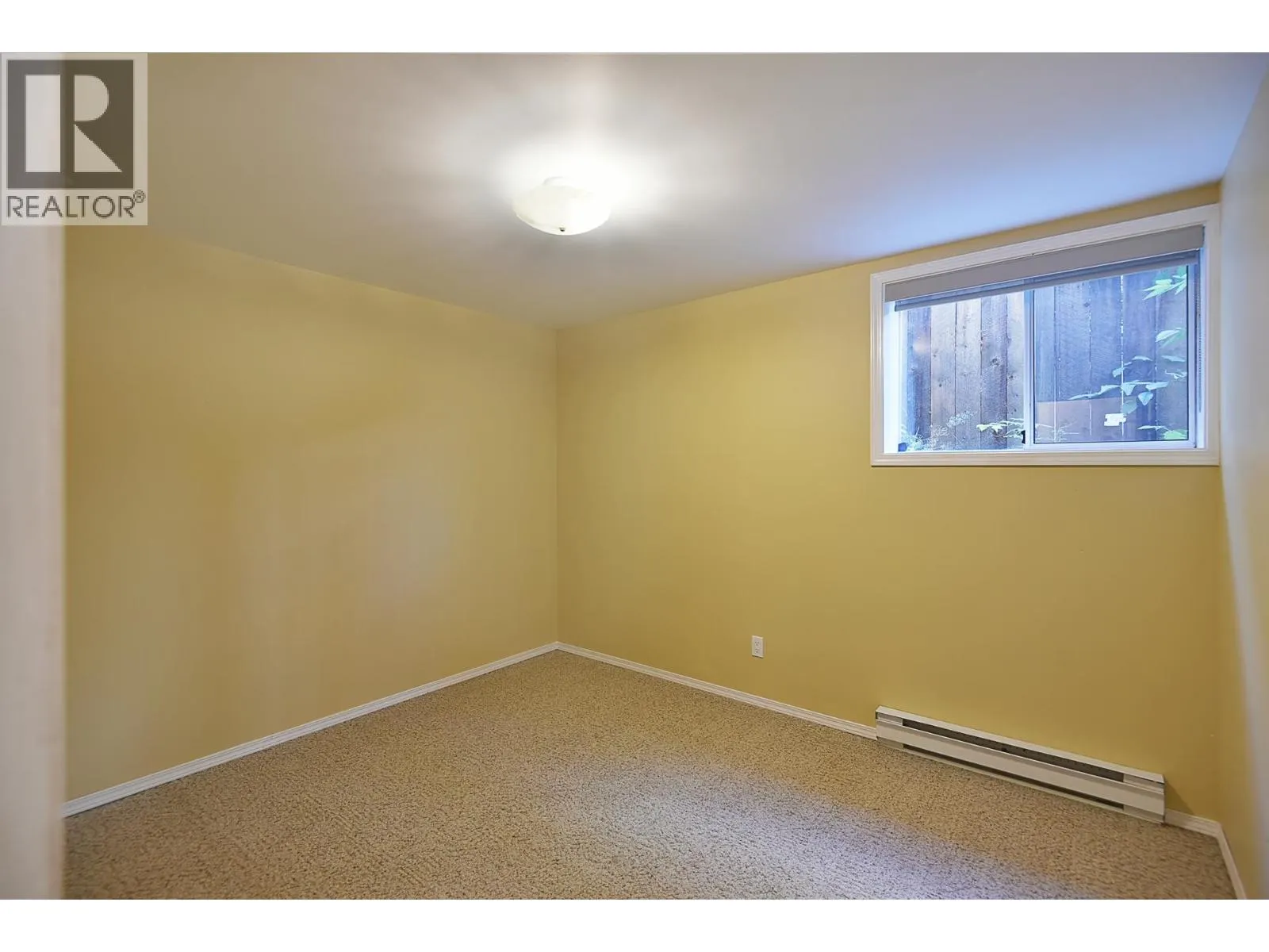 808 BAYVIEW HEIGHTS ROAD