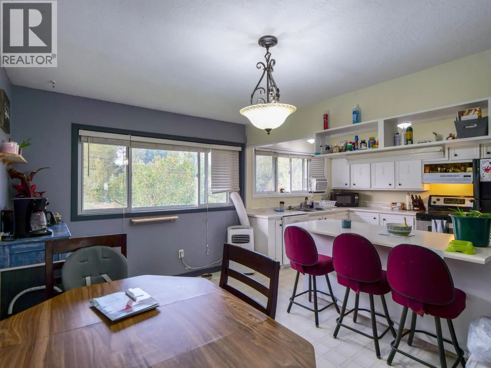 1961 LOMBARDIE DRIVE