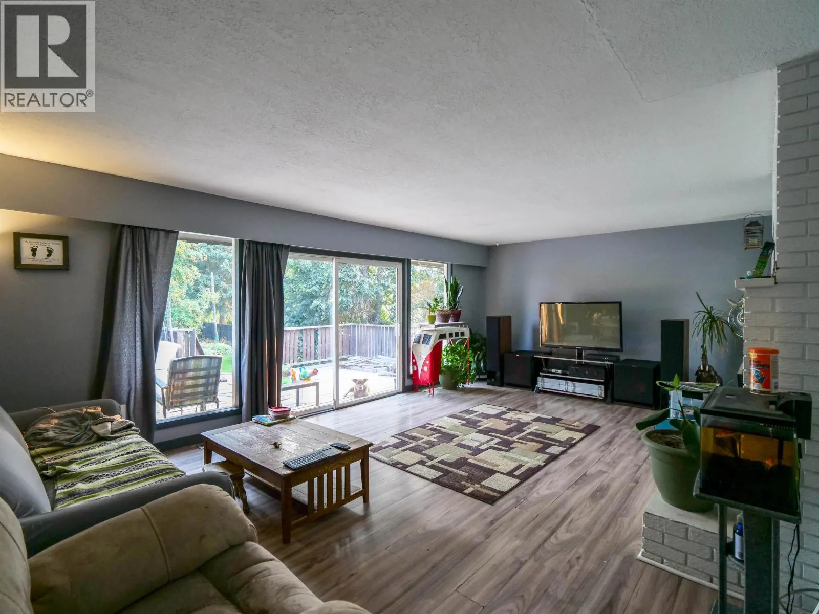 1961 LOMBARDIE DRIVE