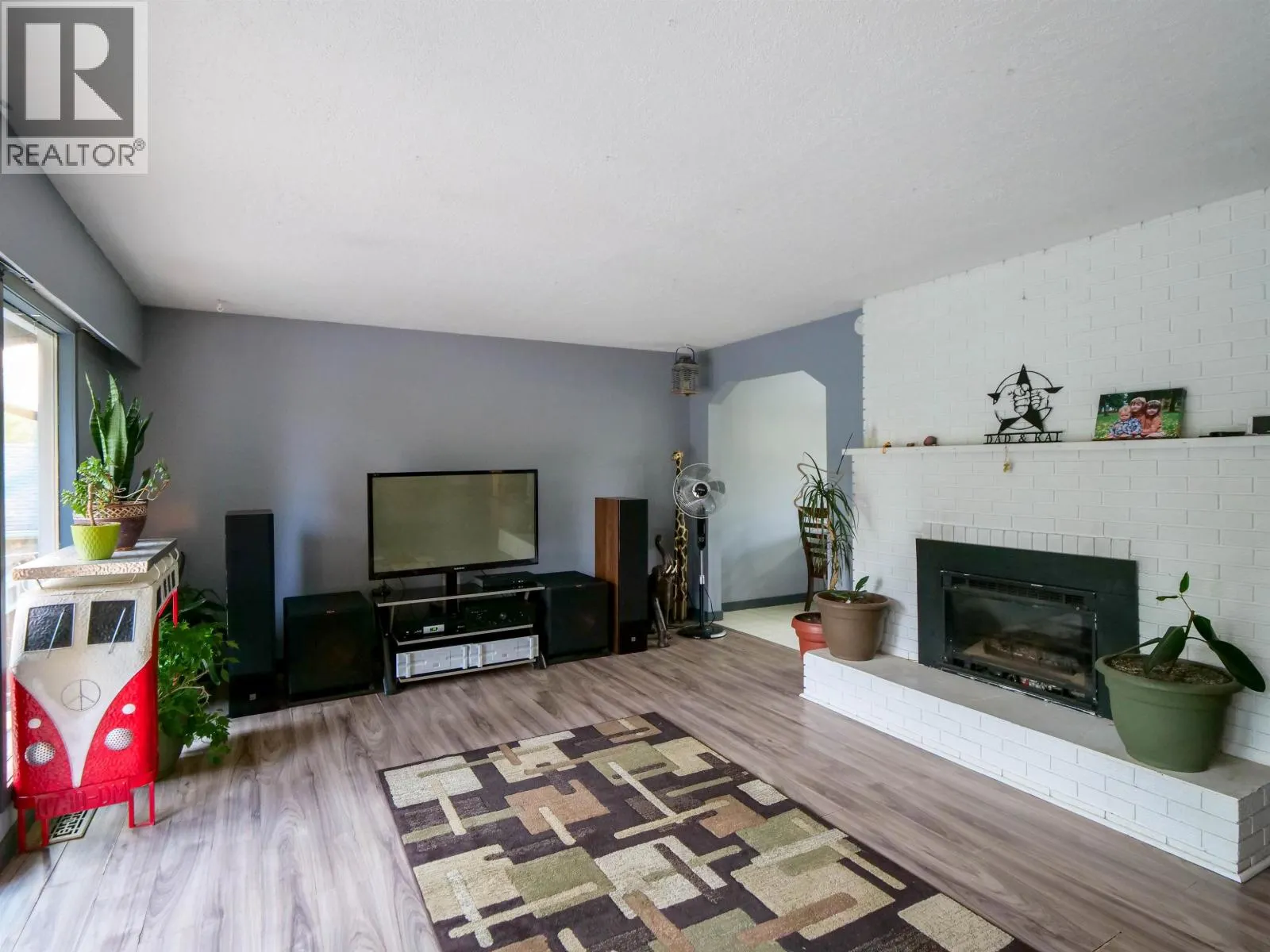 1961 LOMBARDIE DRIVE