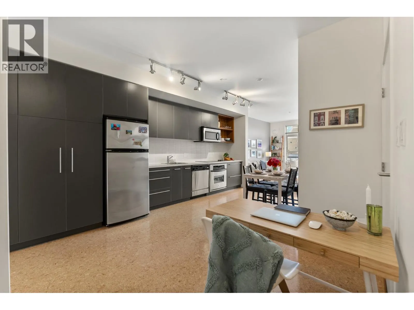 314 2828 MAIN STREET