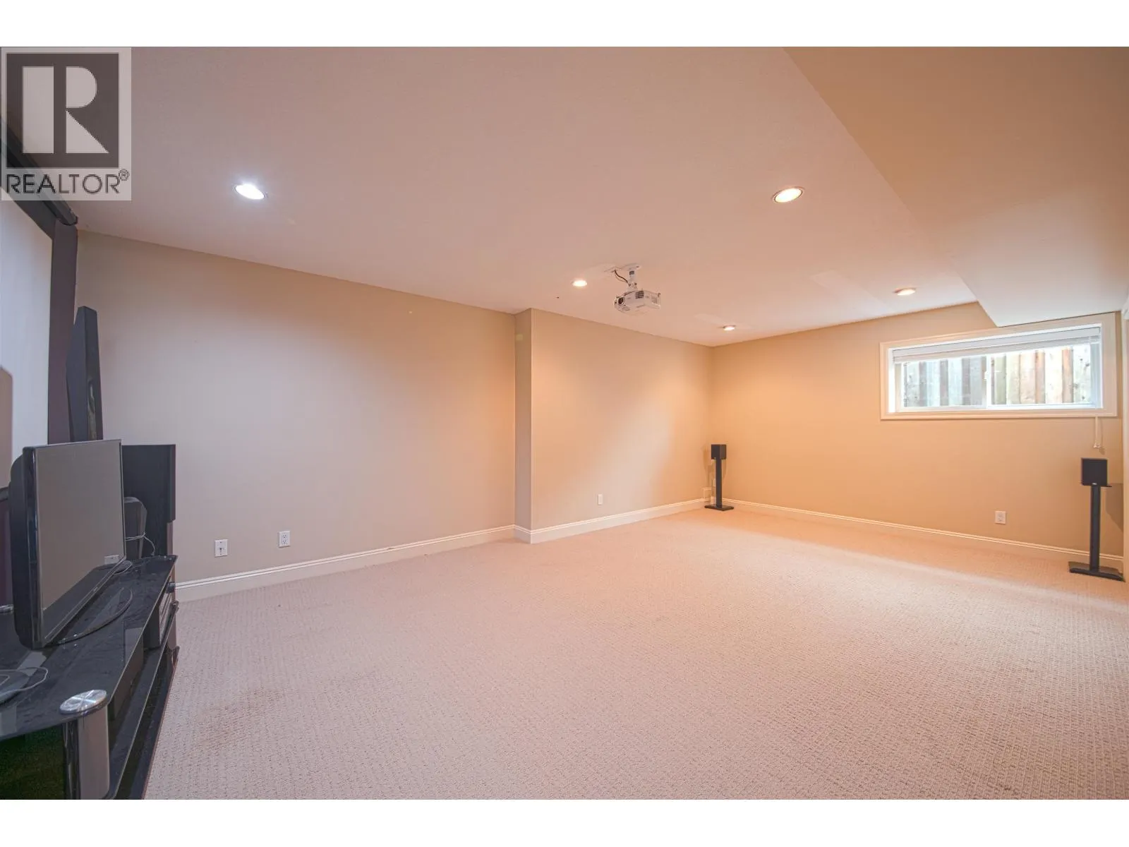 3301 MCTAVISH COURT
