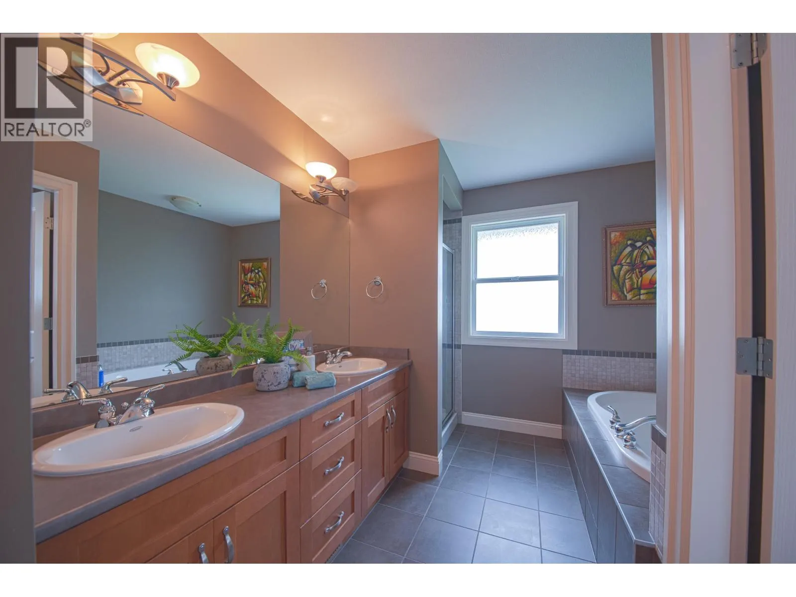 3301 MCTAVISH COURT