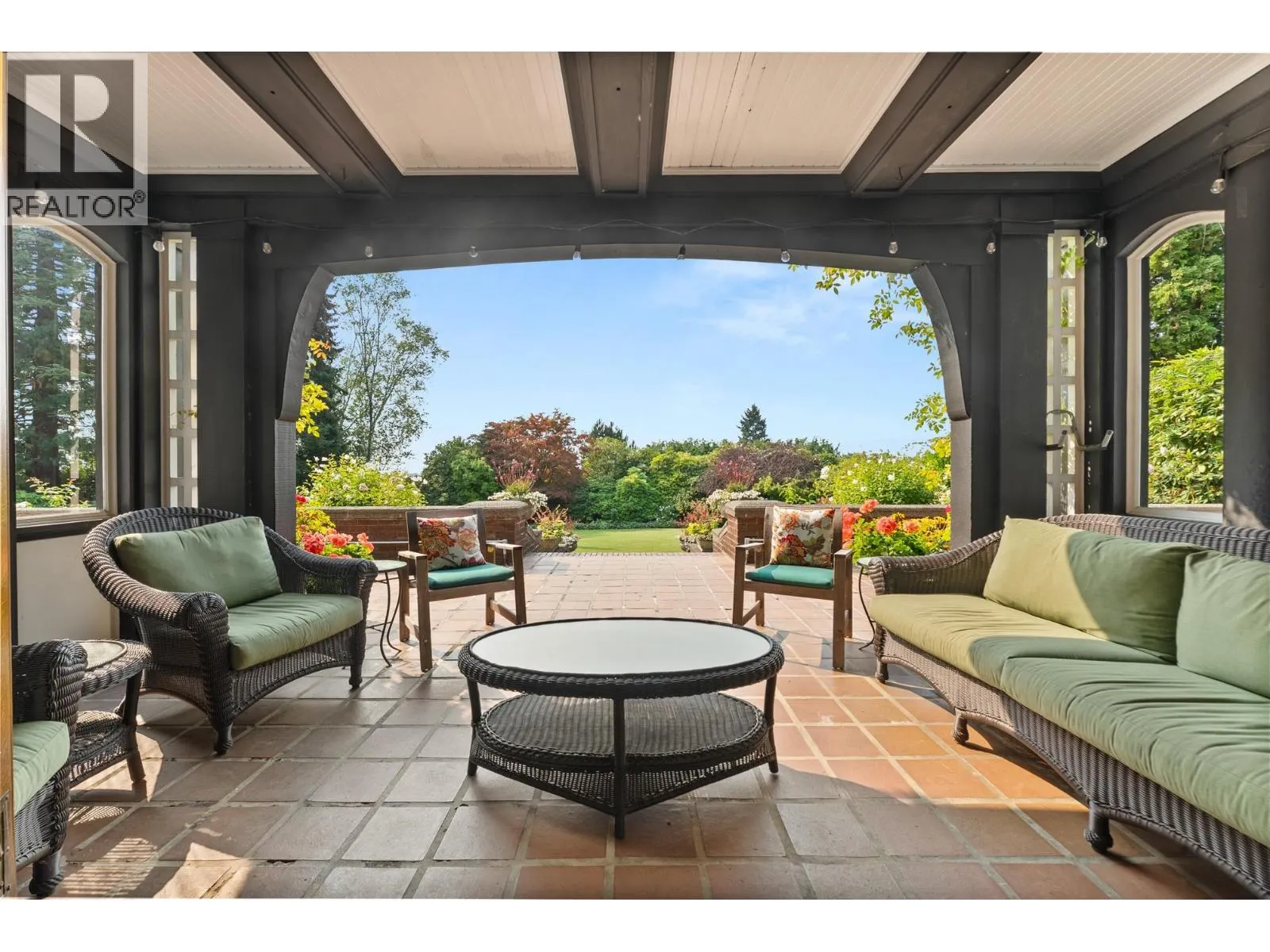 2206 SW MARINE DRIVE