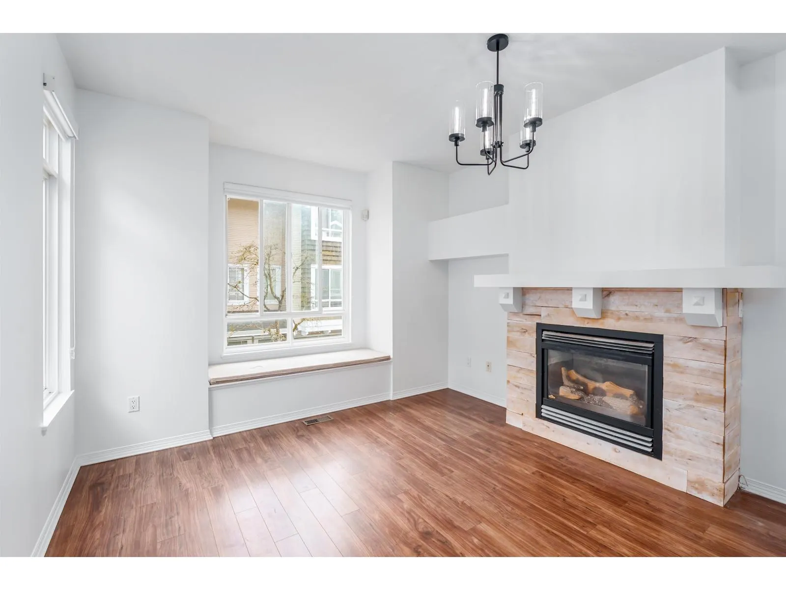 34 15030 58 AVENUE
