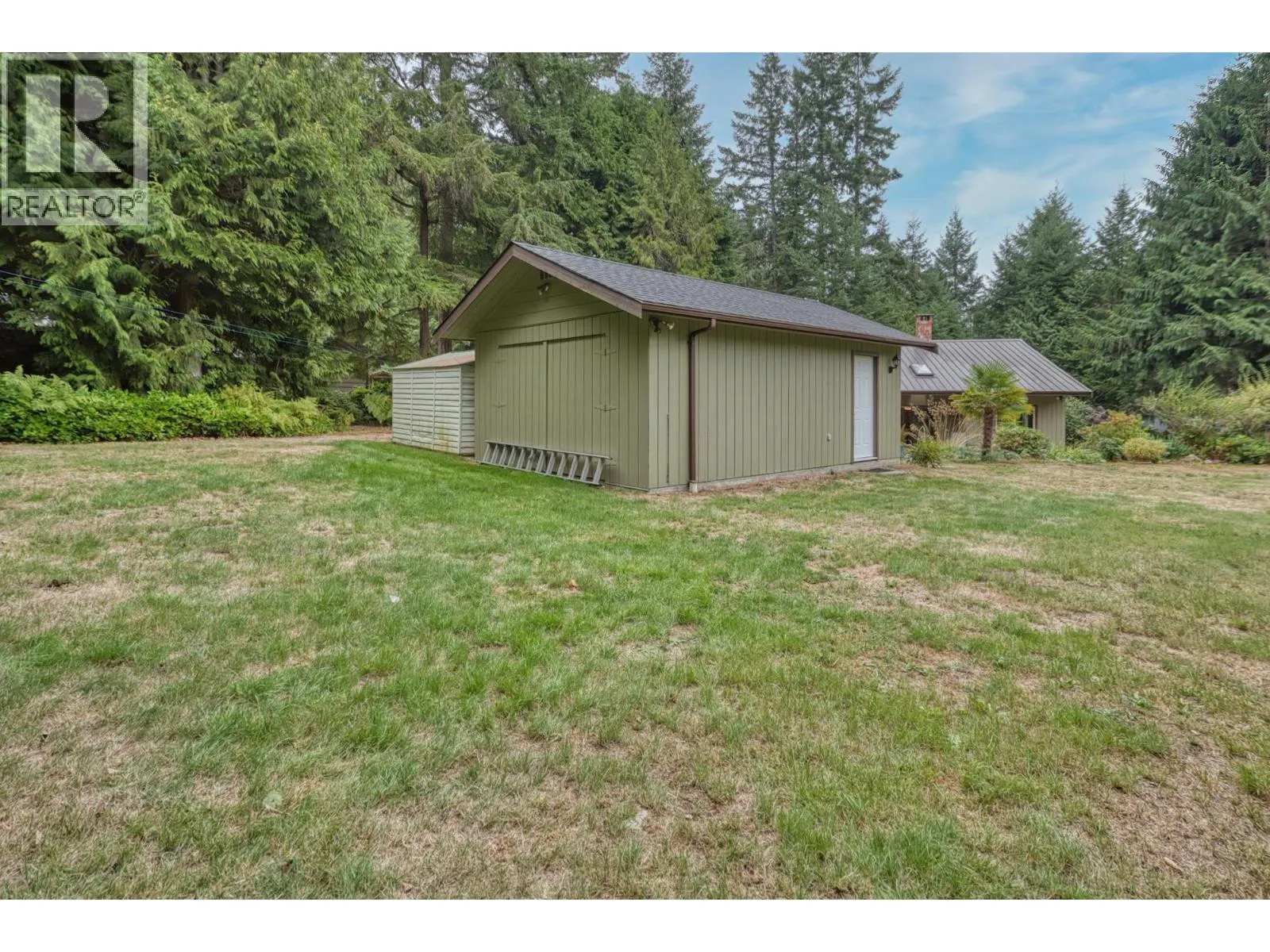 8096 WILDWOOD ROAD
