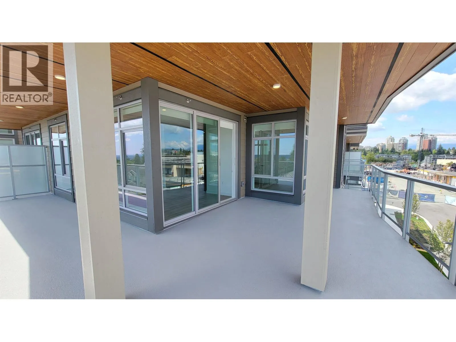 409 7799 17TH STREET