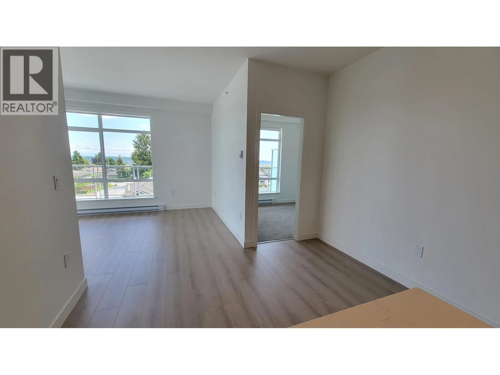 409 7799 17TH STREET