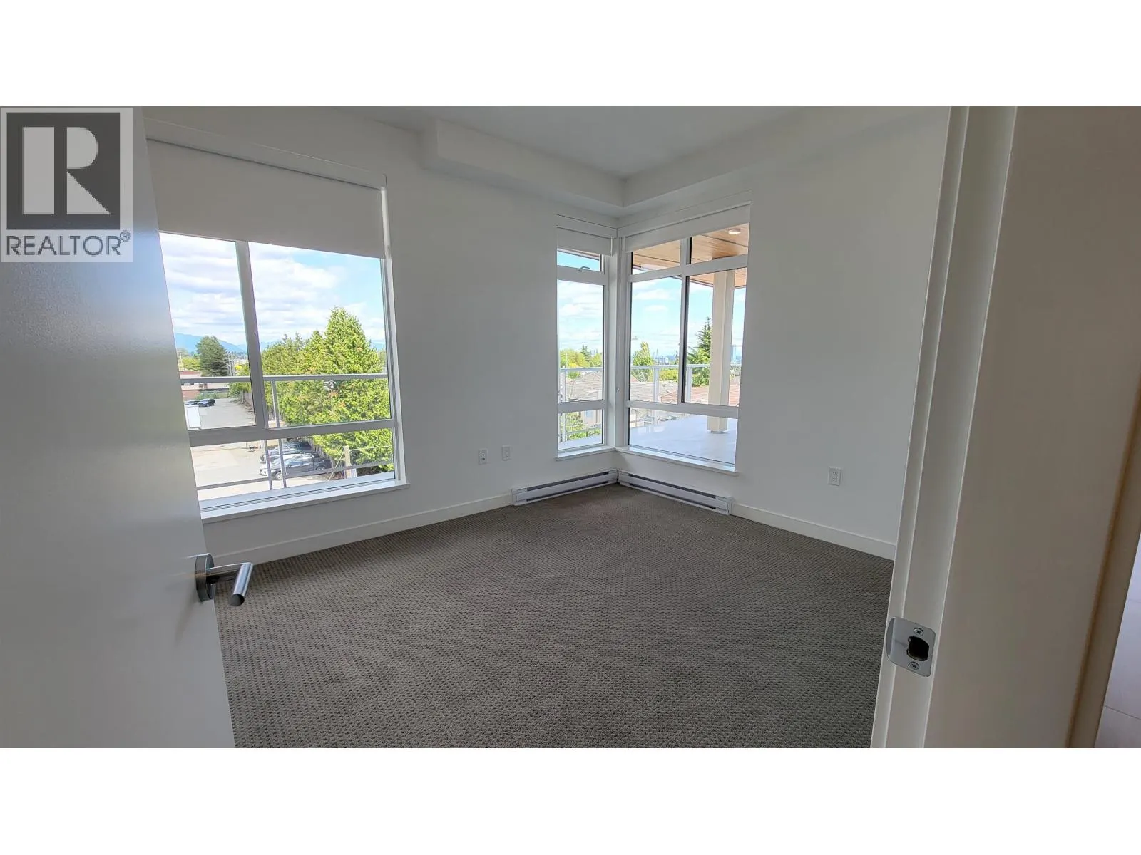 409 7799 17TH STREET