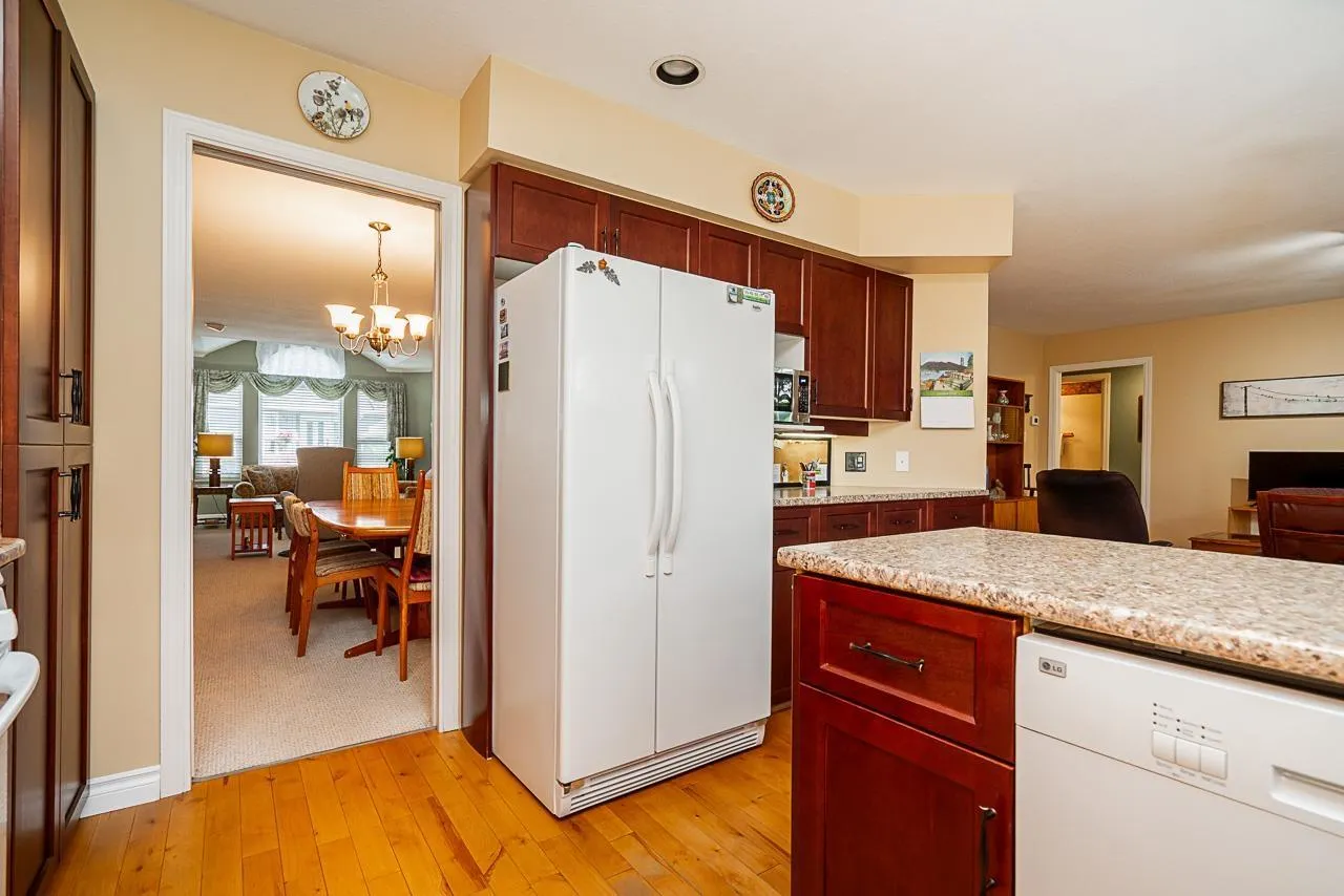 104 6109 BOUNDARY DRIVE WEST DRIVE